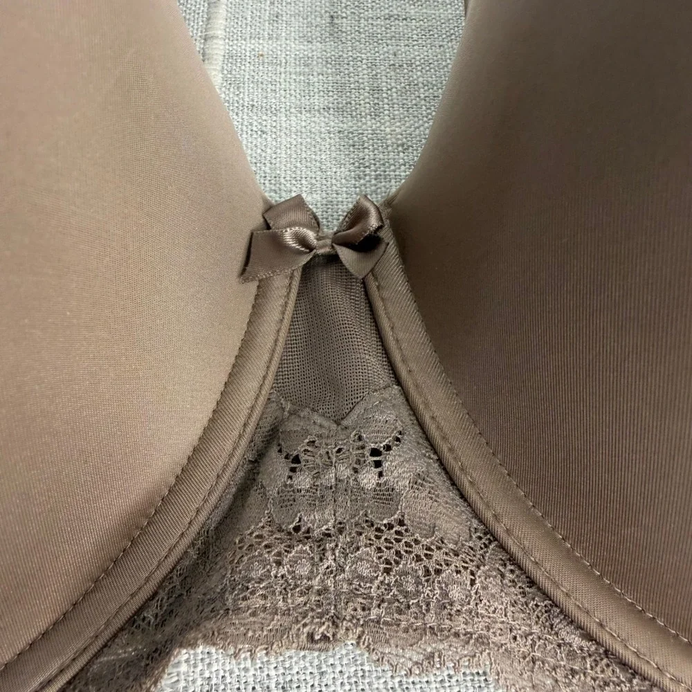 torrid 44DDD‎ 360 Back Smoothing Push Up T Shirt Bra NEW